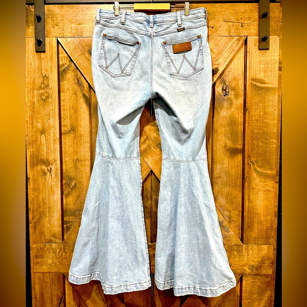 Wrangler Light Blue High-Waist Flare Jeans - Picture 5 of 16